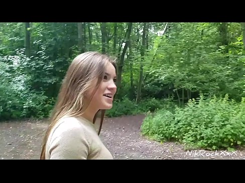 ❤️ Sugeri à Evelina que fodêssemos num lugar público! Ela disse que sim. Depois fodi-a no cu e ejaculei na sua boca. Depois ela mijou-se a si própria. ❤️❌ Porno real vídeo em nós ️❤