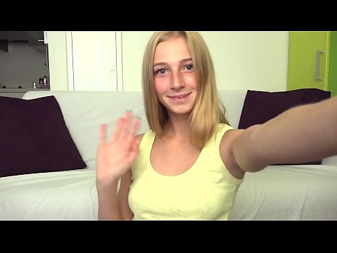 ❤️ Quando estou aborrecido masturbo preguiçosamente a minha rata cor-de-rosa ❤️❌ Porno real vídeo em nós ️❤