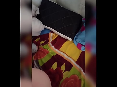 ❤️ A minha colega de quarto fica sozinha em casa porque o seu marido vai de férias e eu aproveito a oportunidade para a foder e encher-lhe o cu de leite ❤️❌ Porno real vídeo em nós ️❤